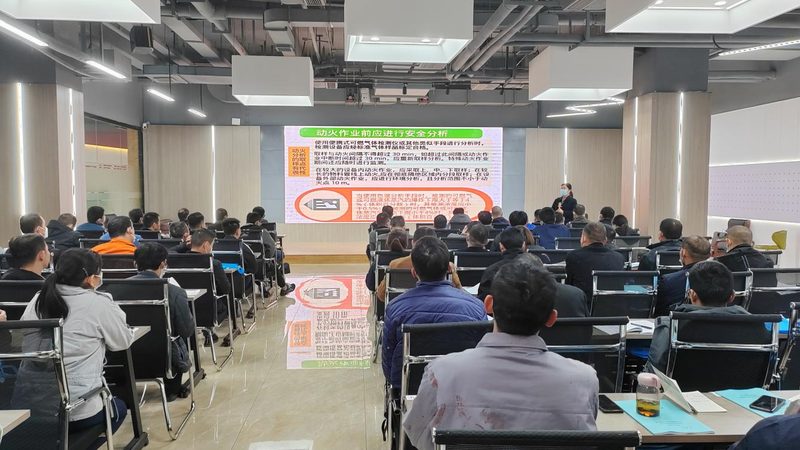 焊工培训实操基地，短期速成班如何高效提升技能？**