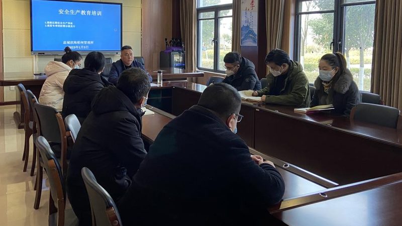 二级建造师面授培训班，价格之外你该关注的点**
