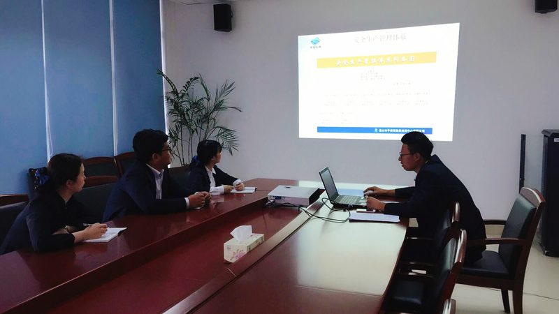 成人大专毕业证书样本模板：揭秘证书背后的秘密
